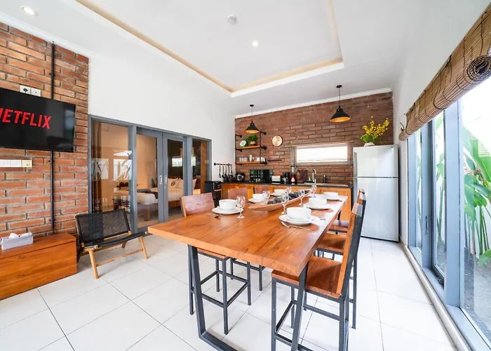 *villa Sari*closed Livingroom*near Beach*canggu* Villa